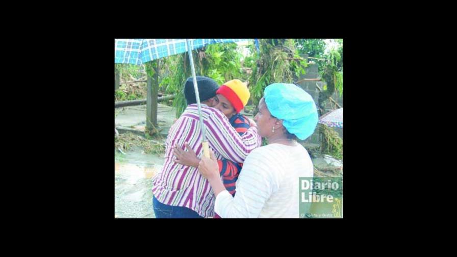 Llegan a 30 muertos por lluvias tormenta Noel