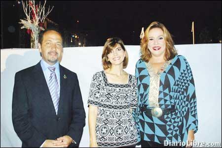 La Sirena inaugura pista de patinaje