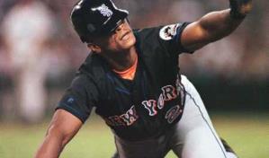 Grandes del béisbol, ejecutivos, familiares y fanáticos recuerdan al fallecido Rickey Henderson