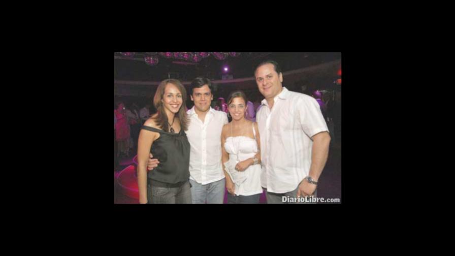 Una noche de martinis con Belvedere Vodka