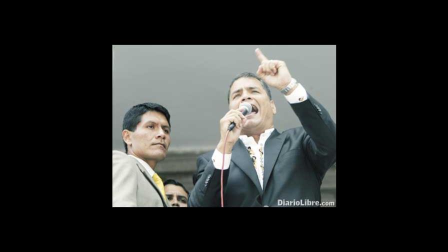 Quito admite violación de espacio aéreo colombiano