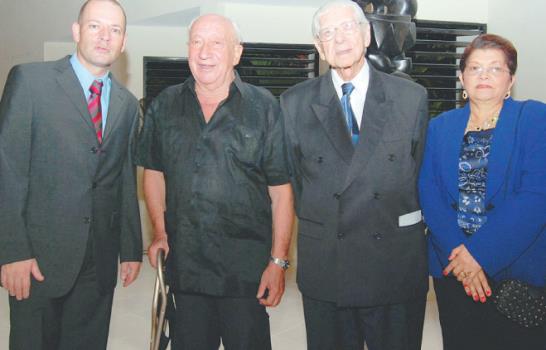 Escultura 2 en la Alianza Francesa