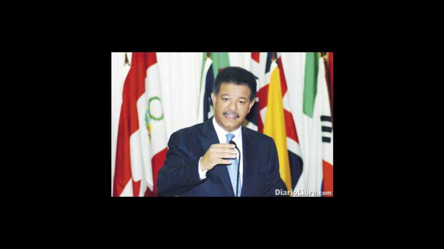 El presidente Fernández viajará mañana a Santiago