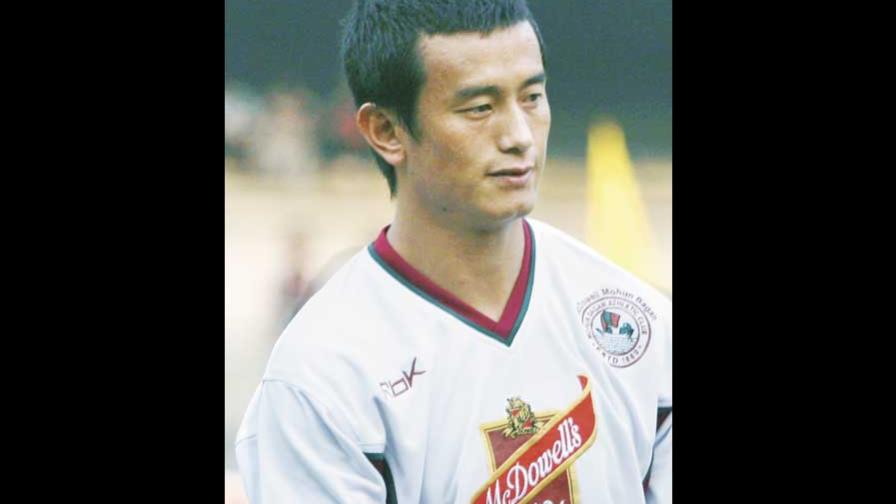 Futbolista indio se niega a portar antorcha olímpica