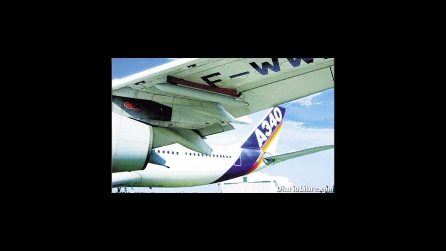 Defienden rebaja de combustibles para aviones Defienden rebaja de combustibles para aviones
