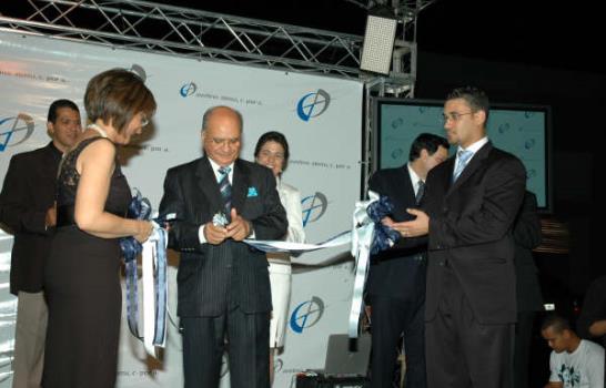 Avelino Abreu inaugura nueva sucursal en Santiago