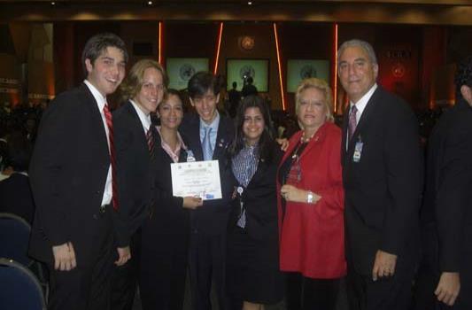 Saint George School logra honores en CILA