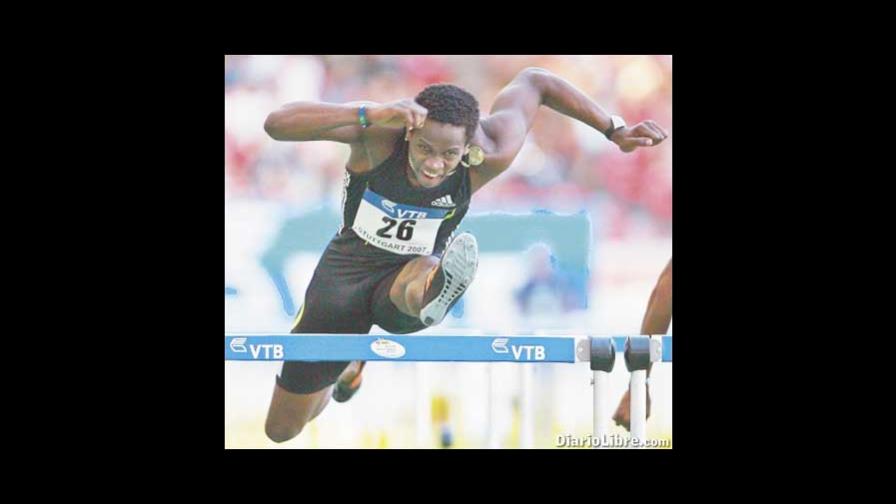 Dayron Robles viaja a las Olimpíadas Dayron Robles viaja a las Olimpíadas