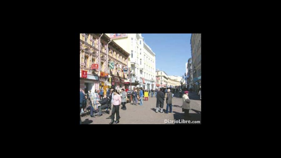 El paseo Arbat de Moscú sólo venderá libros a partir de hoy
