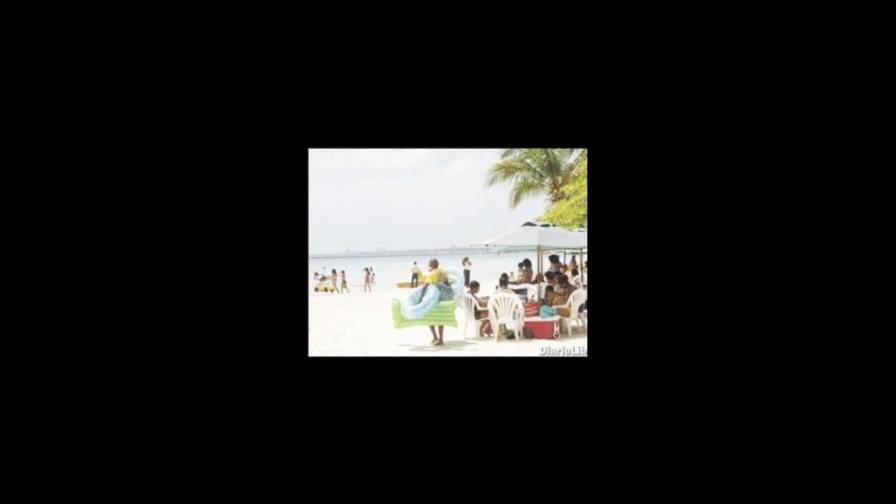 Boca Chica pide información sobre contaminación playa
