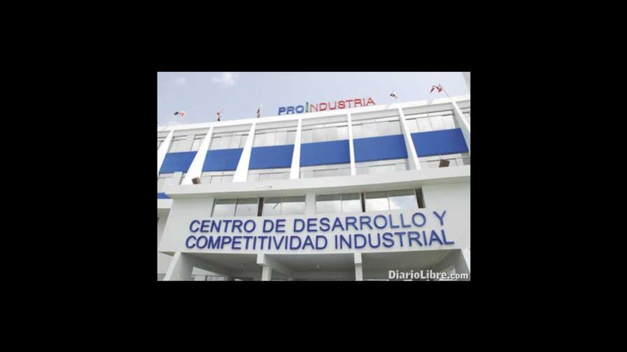 Siete proyectos paralizados por falta de RD$2,000 MM Siete proyectos paralizados por falta de RD$2,000 MM
