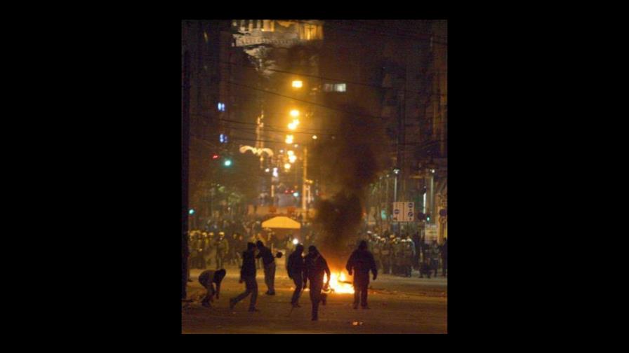 Prisión para policías mataron un menor y que desató disturbios en Atenas