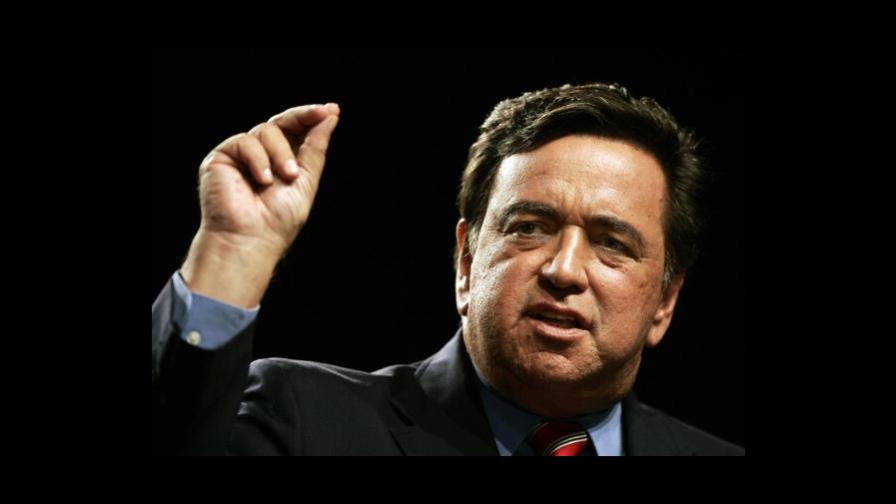 Bill Richardson deja la contienda