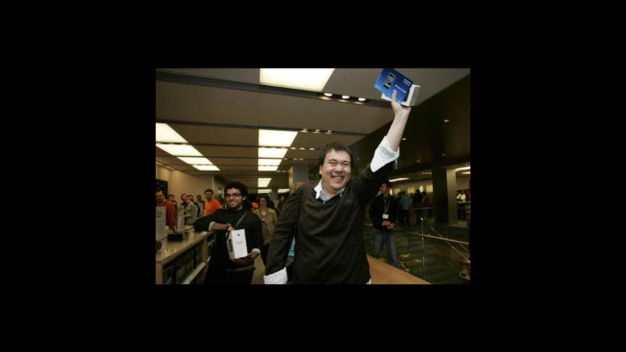 El iPhone se vende en el mundo como pan caliente