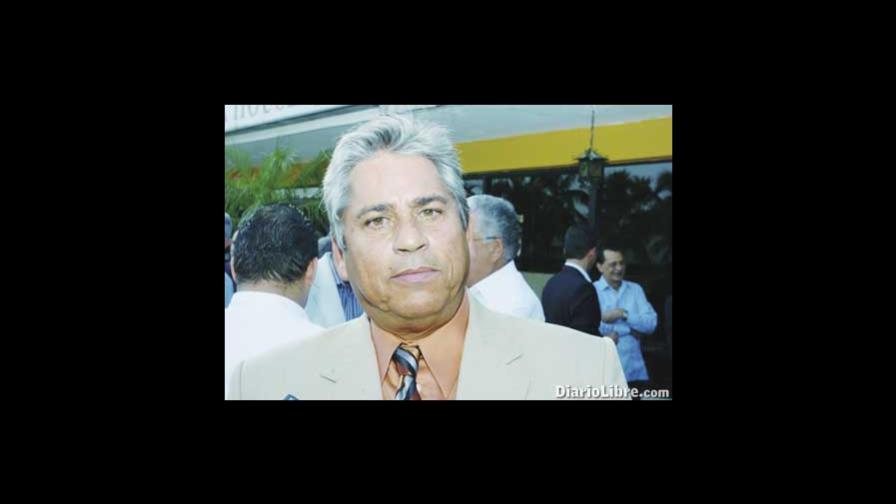 Winston Llenas, reelecto en las Äguilas