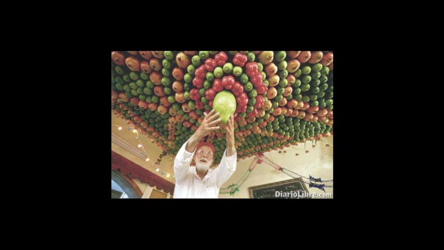 Guirnalda de frutas para celebrar Guirnalda de frutas para celebrar