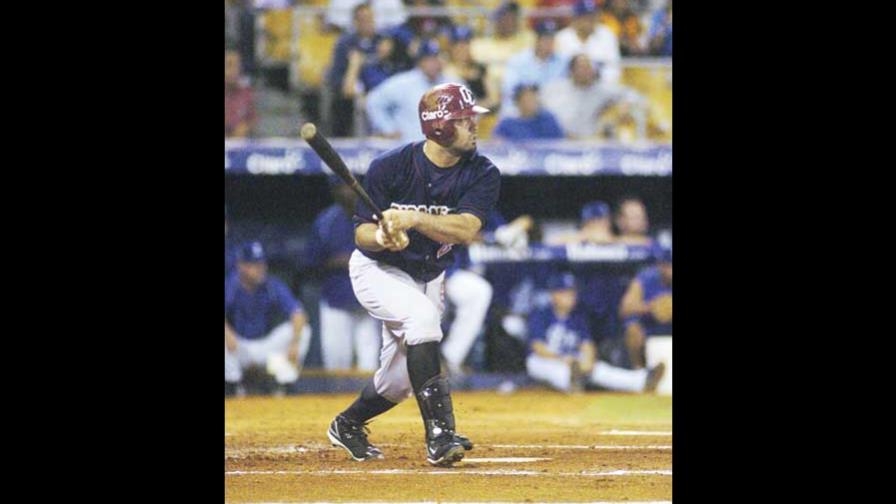 Alexis Casilla debuta hoy con los Gigantes