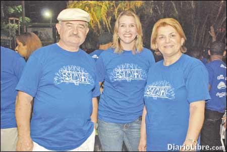 Para premiar la lealtad, la honestidad y trabajo