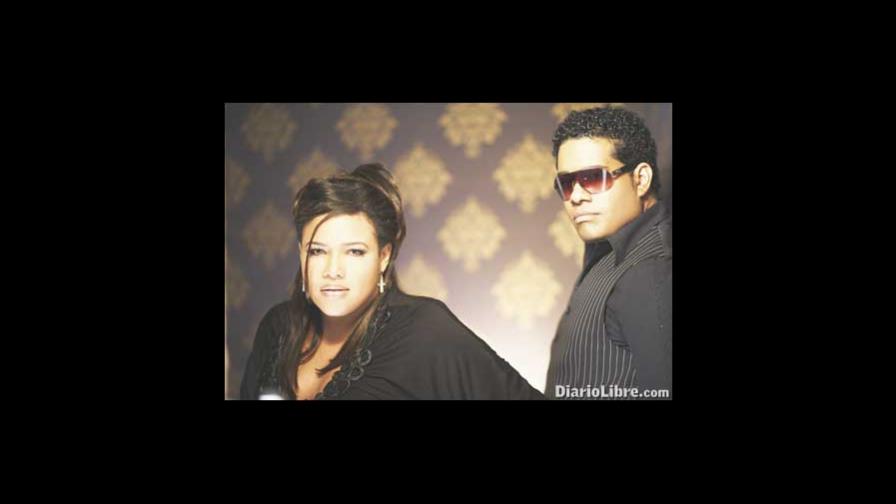 Monchy y Alexandra van rumbo a Europa