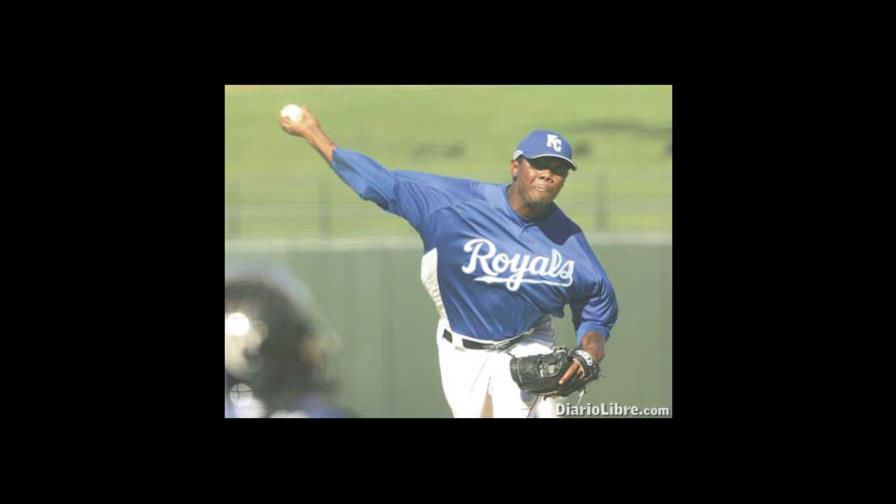 Roberto Girón gana, Eddie Garabito anota Roberto Girón gana, Eddie Garabito anota