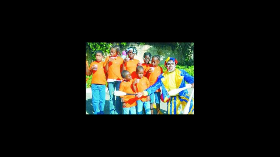 Sol Meliá realizó tarde infantil con los niños de Bávaro