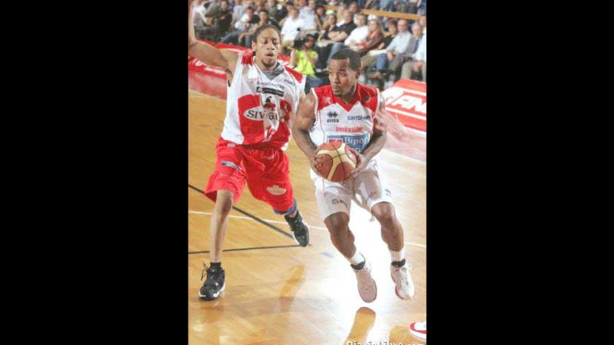 Luis Flores vuelve a sobresalir en Italia