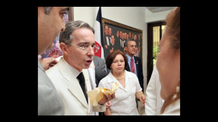 Colombia gestiona suministrar energía eléctrica a RD a través de cable submarino