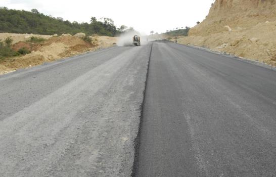 Avanza construcción de carretera Santo Domingo-Samaná Avanza construcción de carretera Santo Domingo-Samaná