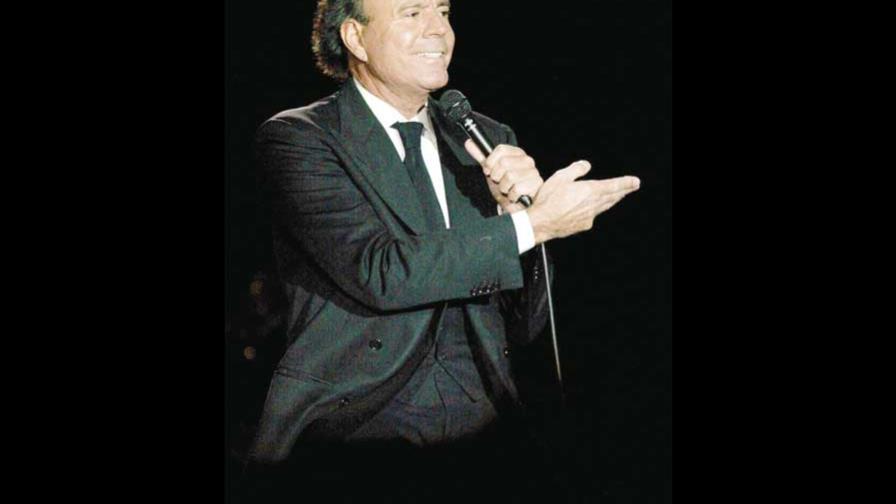Julio Iglesias Collection, los éxitos de cuarenta años