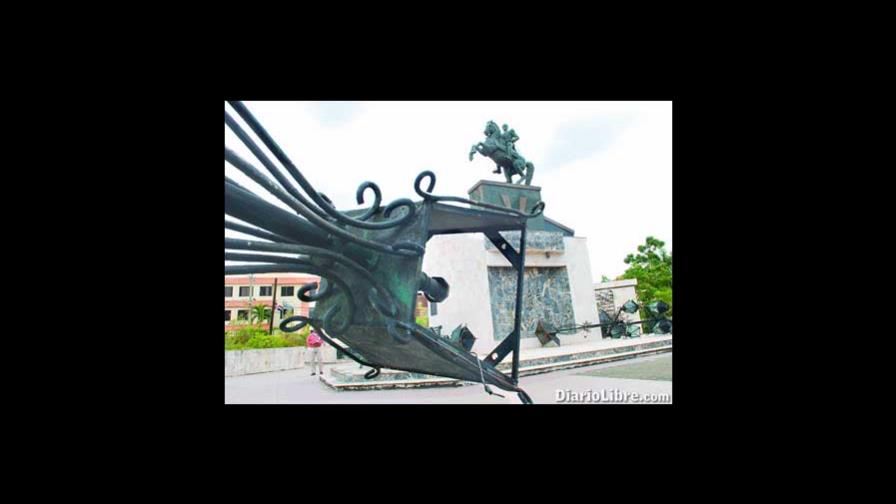 La plaza Bolívar en estado de abandono