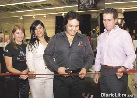 Hipermercado Jumbo, by Leonel Lirio Hipermercado Jumbo, by Leonel Lirio