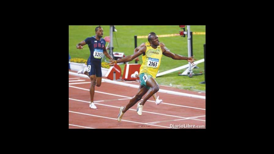 Usain Bolt provoca todos los superlativos