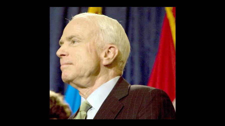 McCain promete reforma migratoria