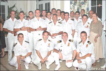 Embajada ofrece recepción