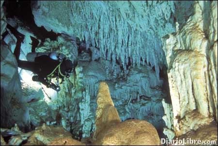 Cuevas sumergidas, un recurso acuífero