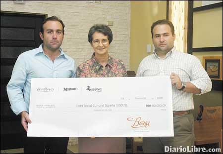 Bona S.A. entrega donación primer día de ventas