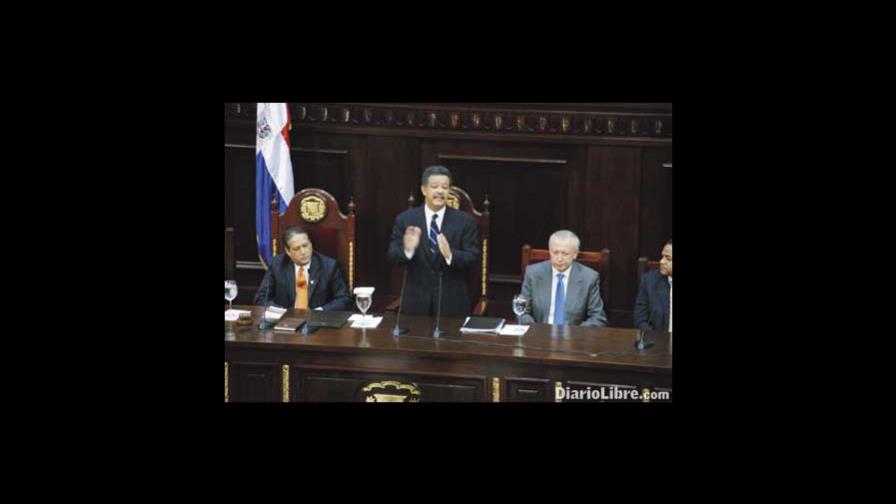 Reforma mantiene el 50 más uno para ganar las elecciones Reforma mantiene el 50 más uno para ganar las elecciones