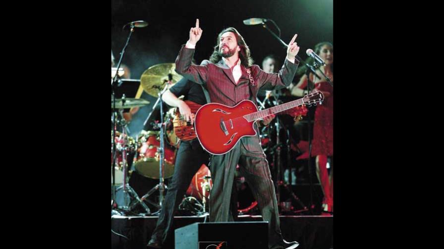 Marco Antonio Solís y Roberto Carlos, a dúo