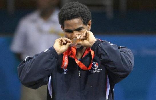 Félix Manuel Díaz se viste de oro en Beijing