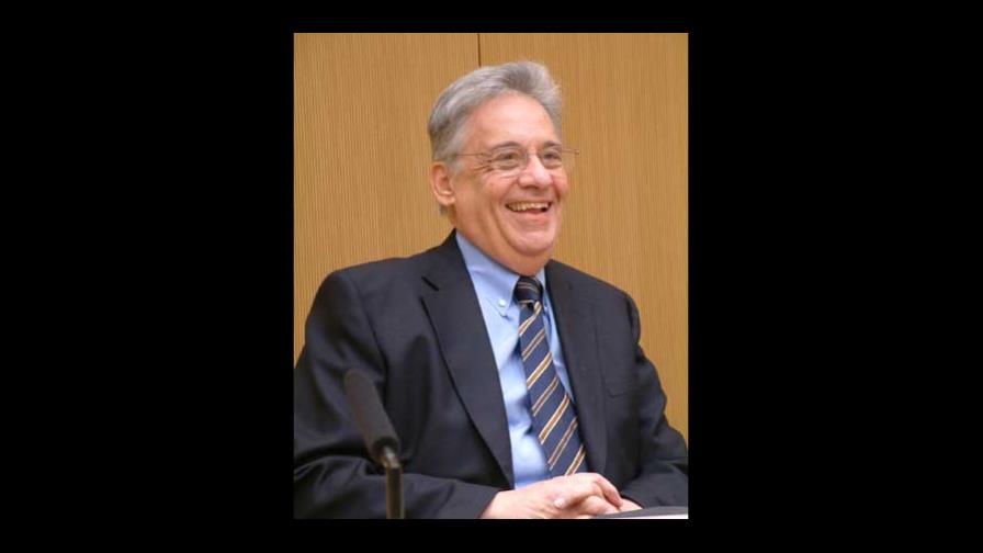 Cardoso critica ausencia del FMI y BM durante crisis financiera