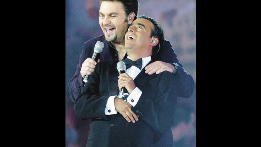 Adal Ramones vuelve a TV con Otro Rollo