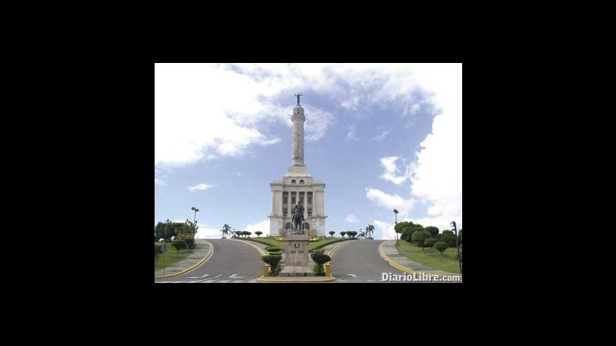 Ajustes al Monumento a Héroes de la Restauración