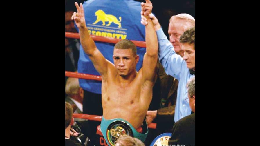 Cotto sale favorito en pelea contra Margarito