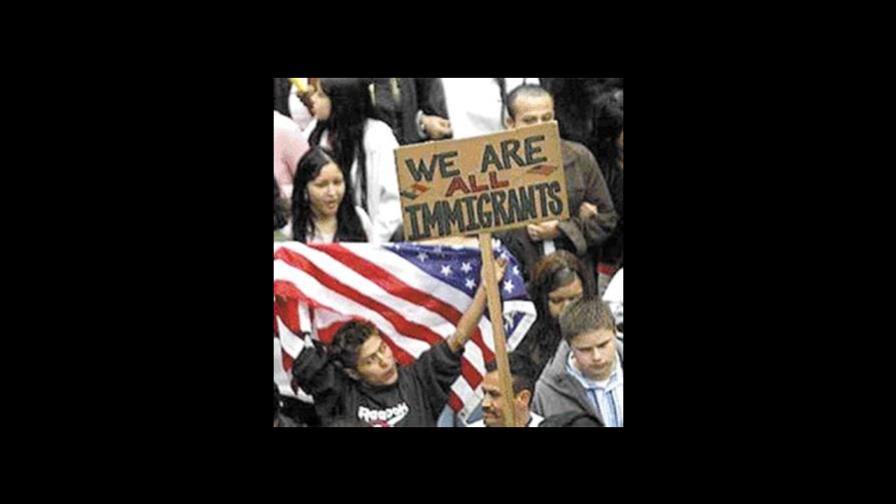 Informe revela inmigrantes cometen menos delitos que nacidos en EE.UU.