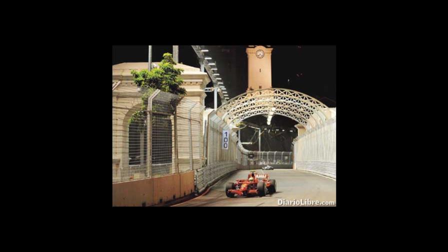 Singapur albergará mañana la primera carrera nocturna de F1