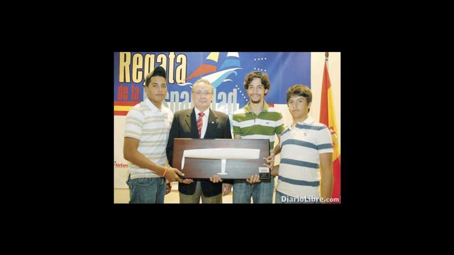 Raúl Aguayo impuso su clase en regata Raúl Aguayo impuso su clase en regata