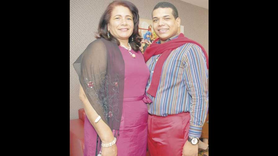 Rafael Rivero lanza Destellos de Fiestas