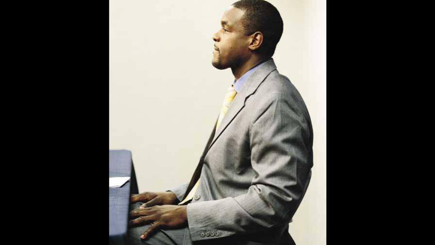 Chris Webber anunció ayer su retiro de la NBA Chris Webber anunció ayer su retiro de la NBA