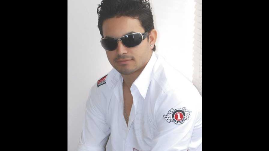 Leny, ex miembro de Ilegales, legalmente en solitario