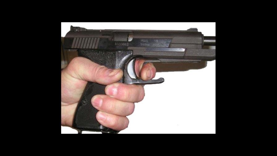 Narcos matan de tiro en la frente a joven en operación de drogas